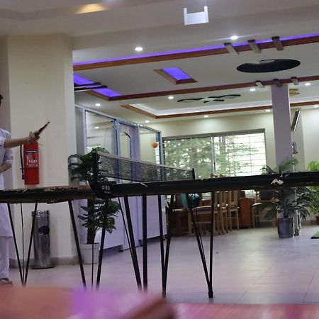 Hotel Al Azeem Аюбия Екстериор снимка
