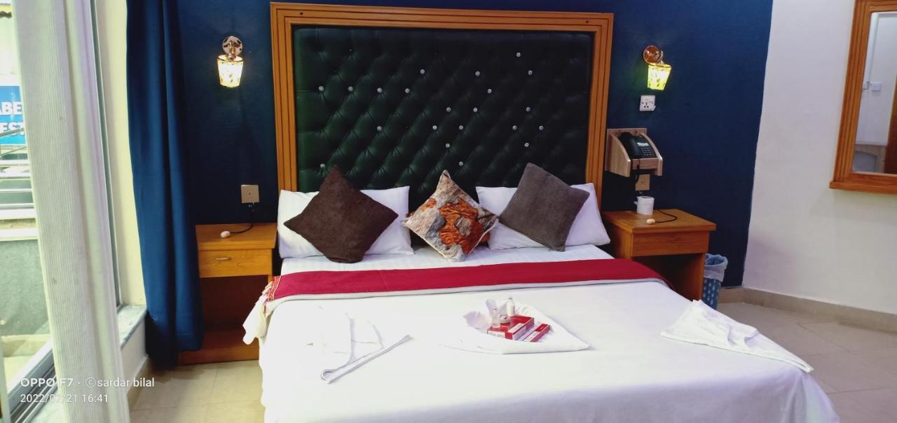 Hotel Al Azeem Аюбия Екстериор снимка