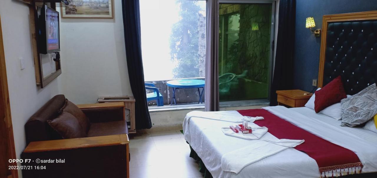 Hotel Al Azeem Аюбия Екстериор снимка