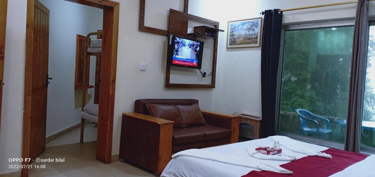 Hotel Al Azeem Аюбия Екстериор снимка